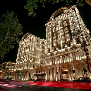 فندق Intercontinental By Ihg, باكو