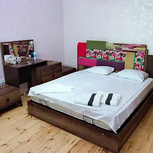 Апартаменты Baku Central Apartment